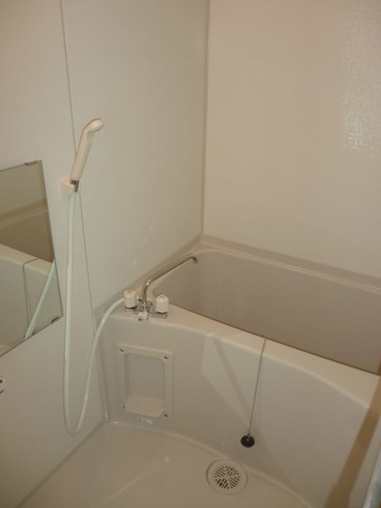 神奈川県横浜市保土ヶ谷区峰岡町2(アパート)の賃貸物件の風呂