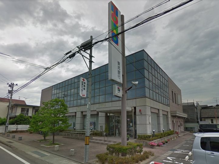 シャトールイAの周辺