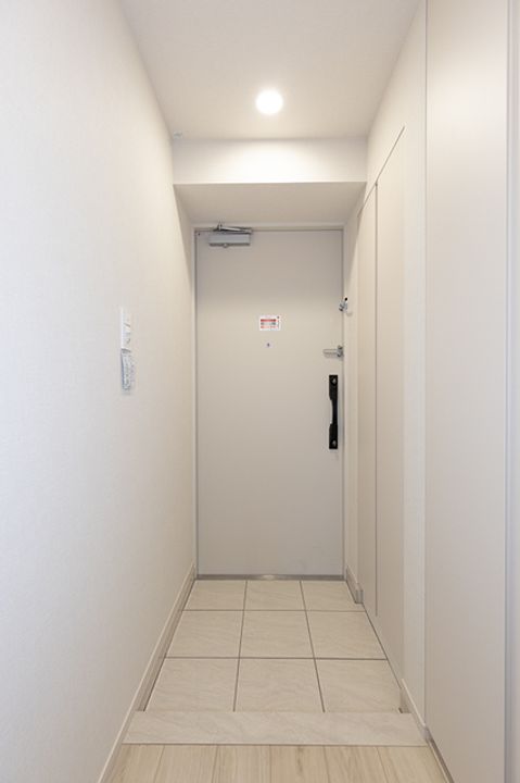 東京都北区東十条3(マンション)の賃貸物件の玄関