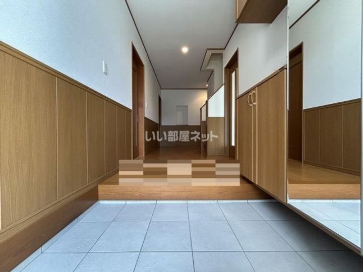 佐賀県佐賀市若楠3(一戸建)の賃貸物件の玄関