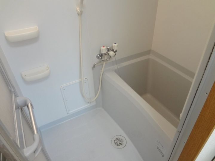 メープルコートIの風呂