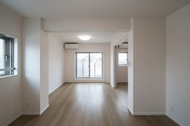 フォセット深沢の居間