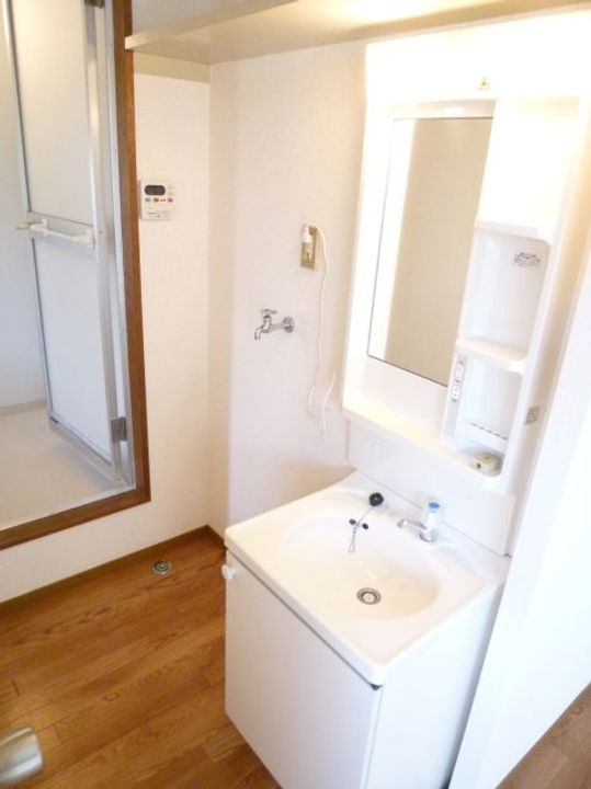 調布ニューハイツの内装