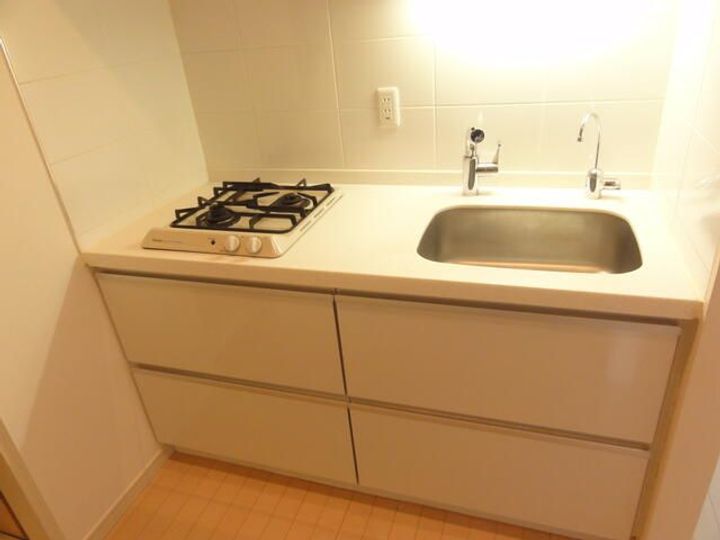 デュオスカーラ西麻布タワーEASTのキッチン