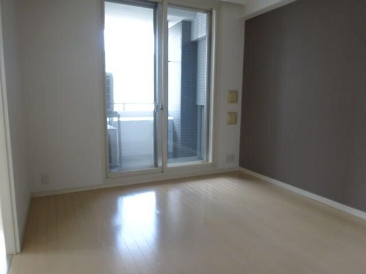 デュオスカーラ西麻布タワーEASTの居間