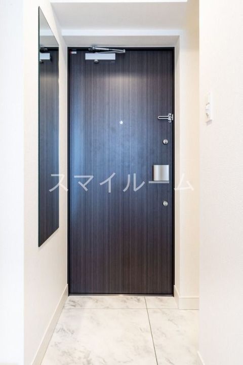 神奈川県横浜市鶴見区市場富士見町(マンション)の賃貸物件の玄関