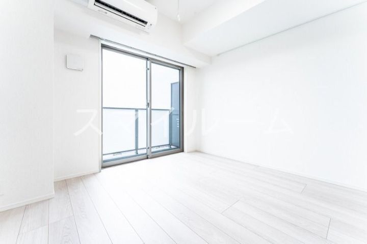 神奈川県横浜市鶴見区市場富士見町(マンション)の賃貸物件の居間