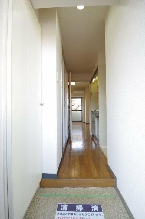 東京都板橋区大谷口北町(マンション)の賃貸物件の玄関