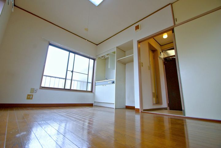 岡部グリーンハイツの居間