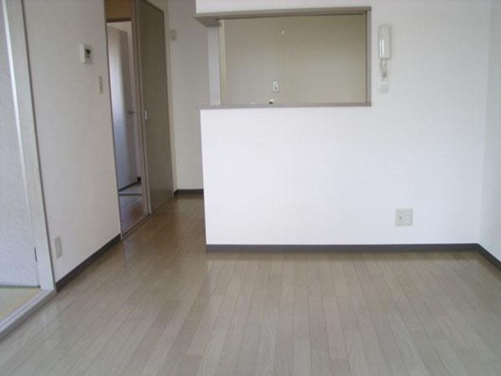 グランパパB棟の居間