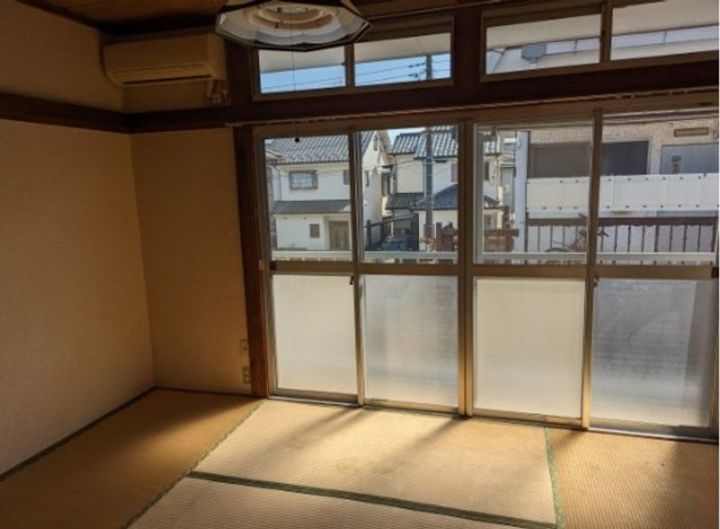 コーポ清陵の居間