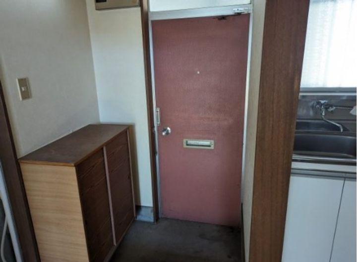 コーポ清陵の玄関