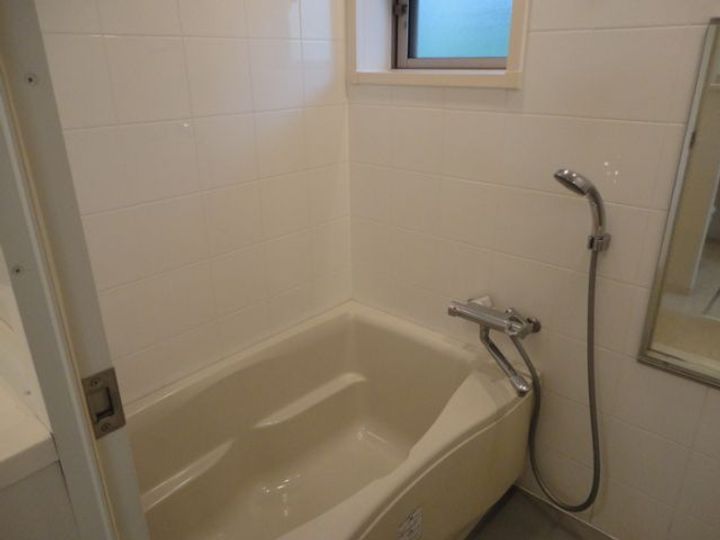 レセンテ松村 C棟の風呂