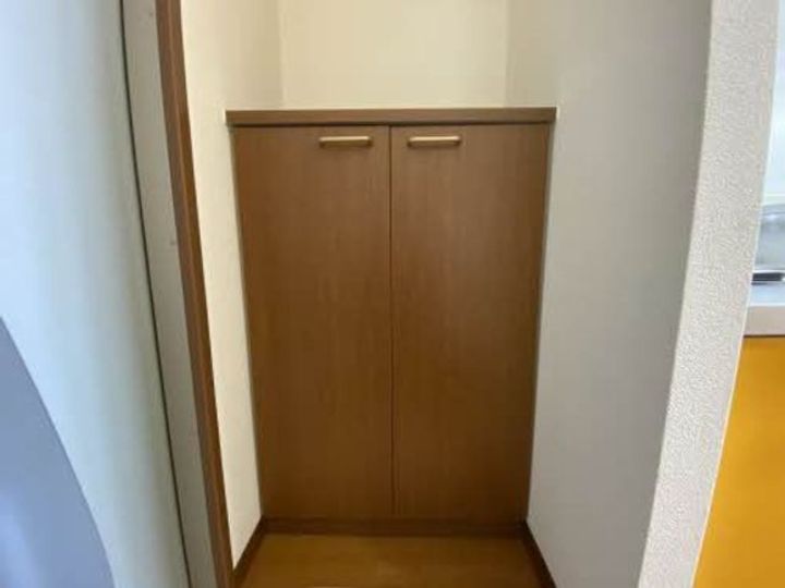 新潟県新潟市中央区白山浦2(アパート)の賃貸物件の玄関