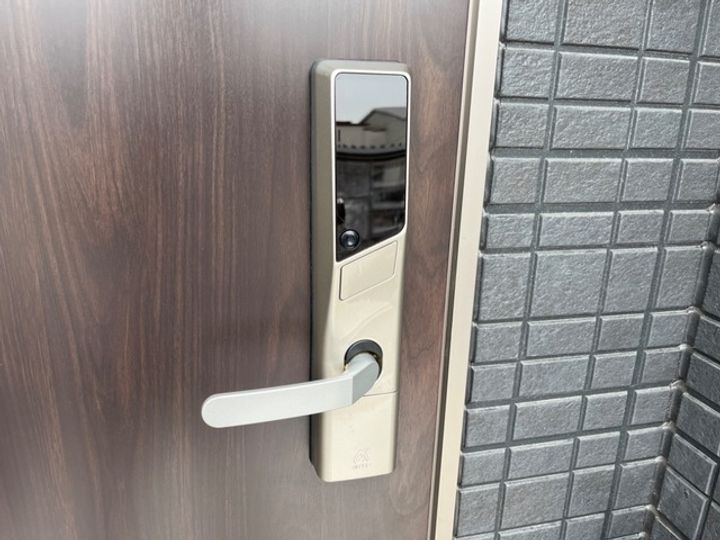 リヴィエールの玄関