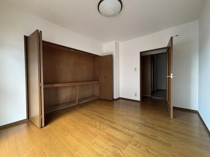 朝日プラザ八乙女ロイヤルクレスト南棟の内装