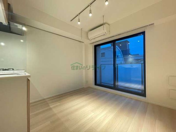 イプセ四谷三丁目の居間