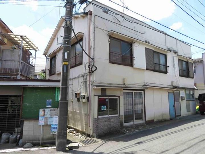 高ヶ坂ハウスの外観