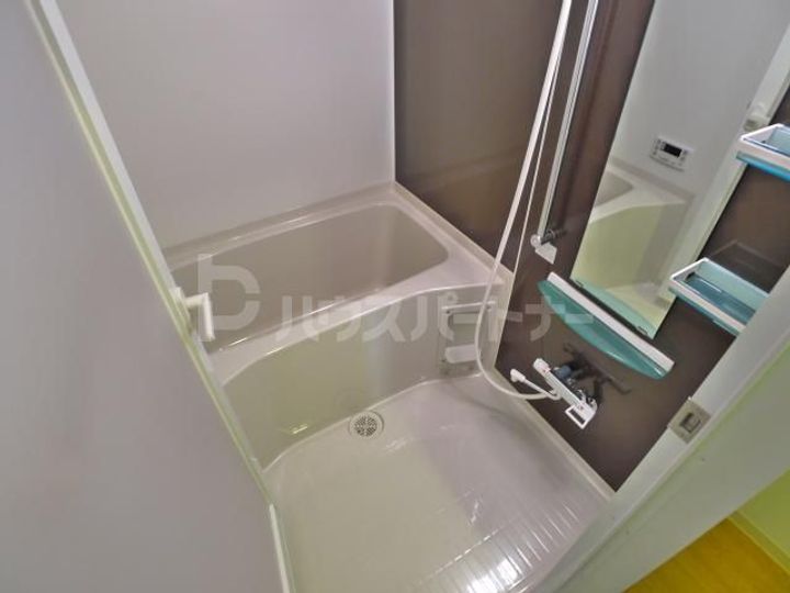 アーバンレックス西新井IIIの風呂