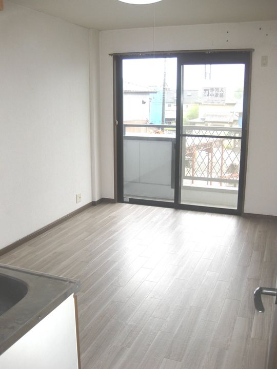 アイランドパレスCの居間