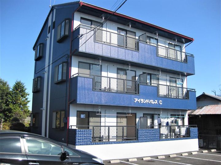 アイランドパレスCの外観