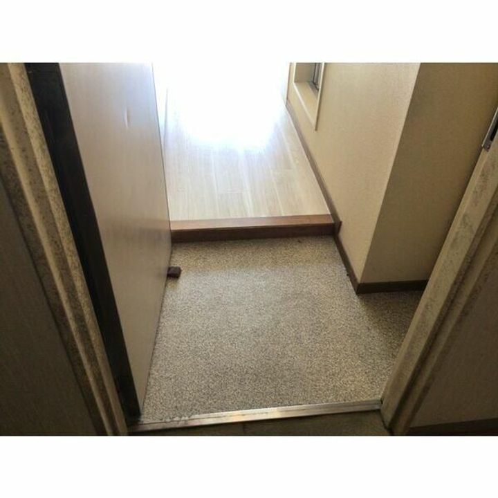 アミティ衣笠の玄関