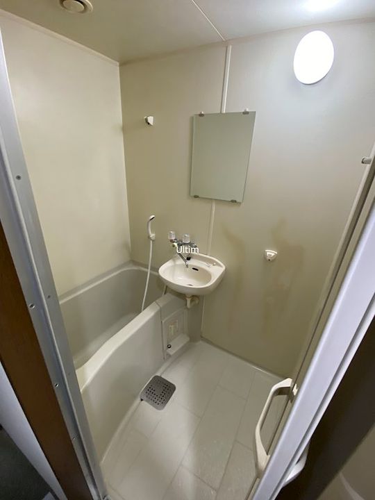 ジュネス堀川の風呂