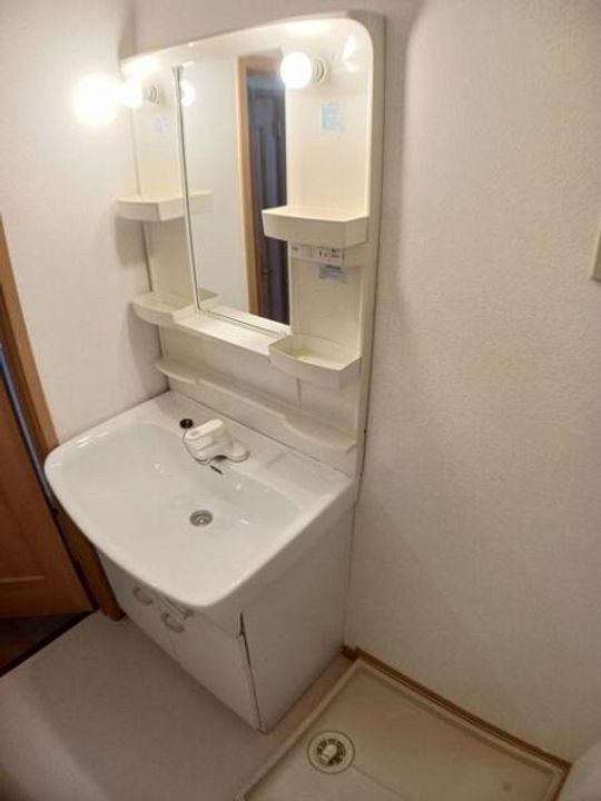 ニューマロンテールBの内装