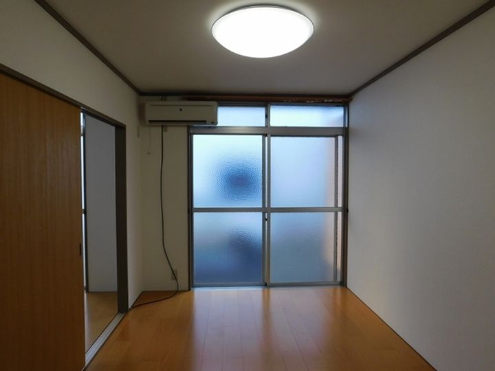 コーポ大尾の居間