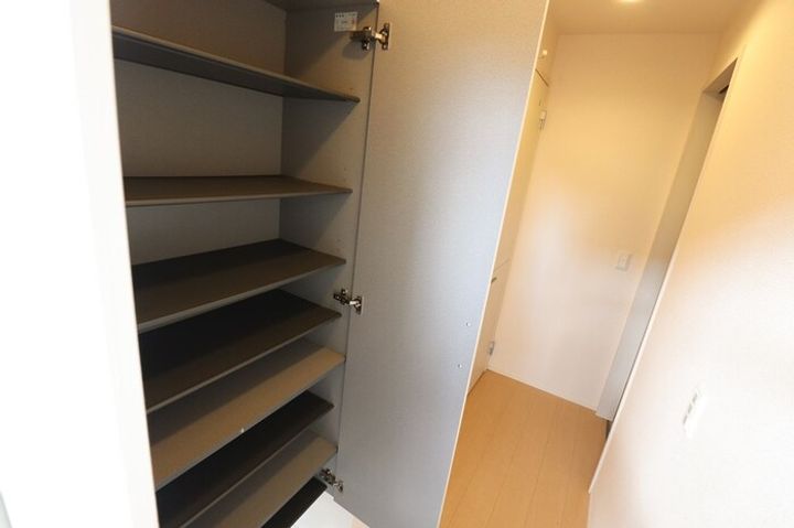 茨城県水戸市見川4(アパート)の賃貸物件の玄関
