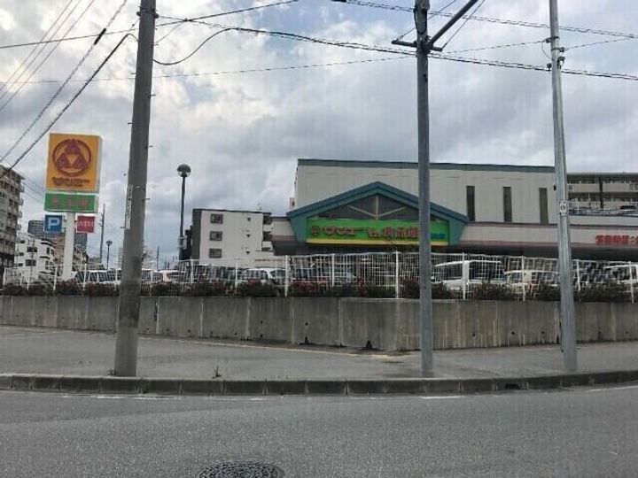 クラスインおもろまち駅前の周辺