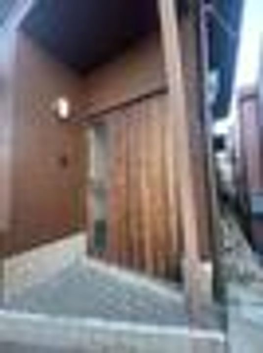 兵庫県神戸市兵庫区湊川町9(一戸建)の賃貸物件の玄関