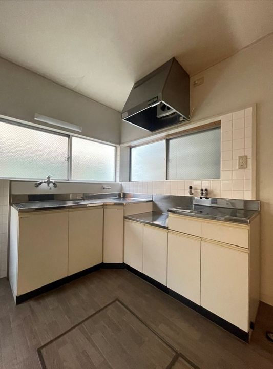 兵庫県神戸市兵庫区湊川町9(一戸建)の賃貸物件のキッチン