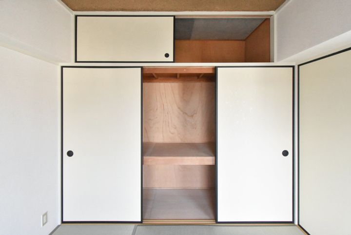 UR中央台の内装