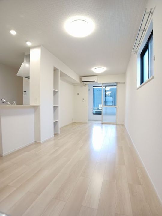 新潟県柏崎市長浜町(アパート)の賃貸物件の居間