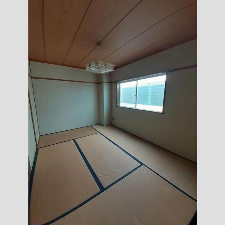 メゾン西川手の内装