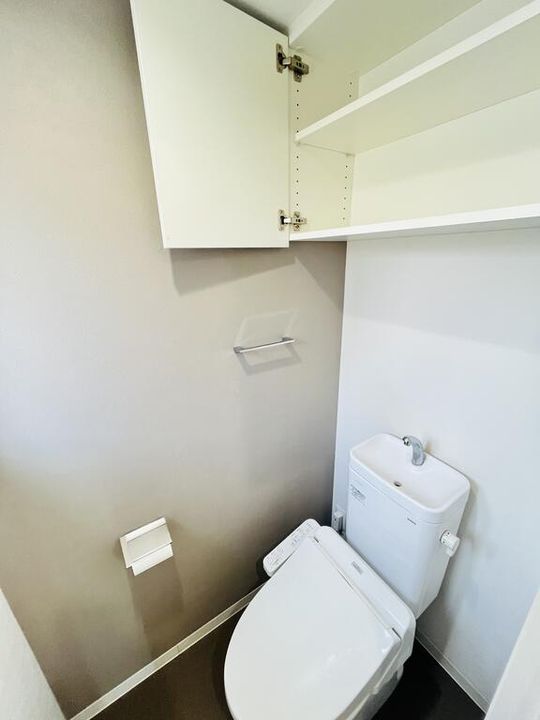 〇ALI’I  SHIROKANEDAIの内装