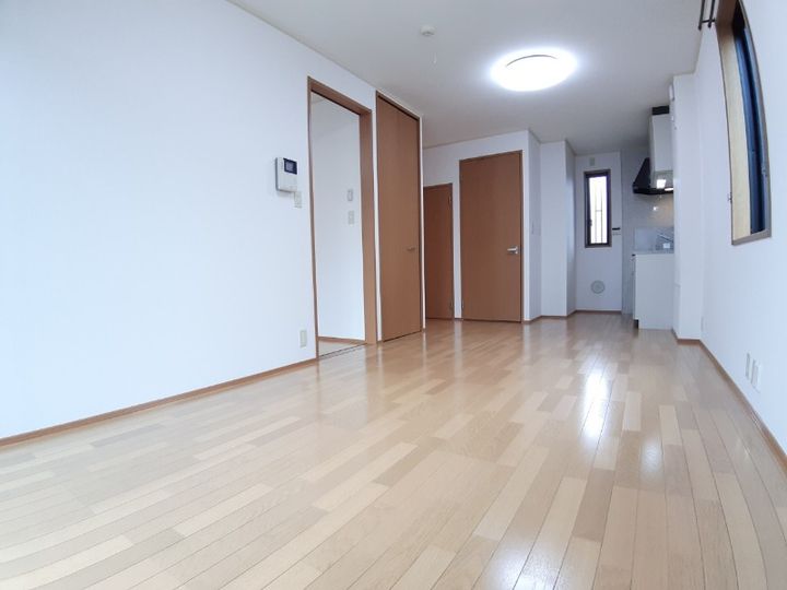 静岡県浜松市中央区上島1(アパート)の賃貸物件の居間