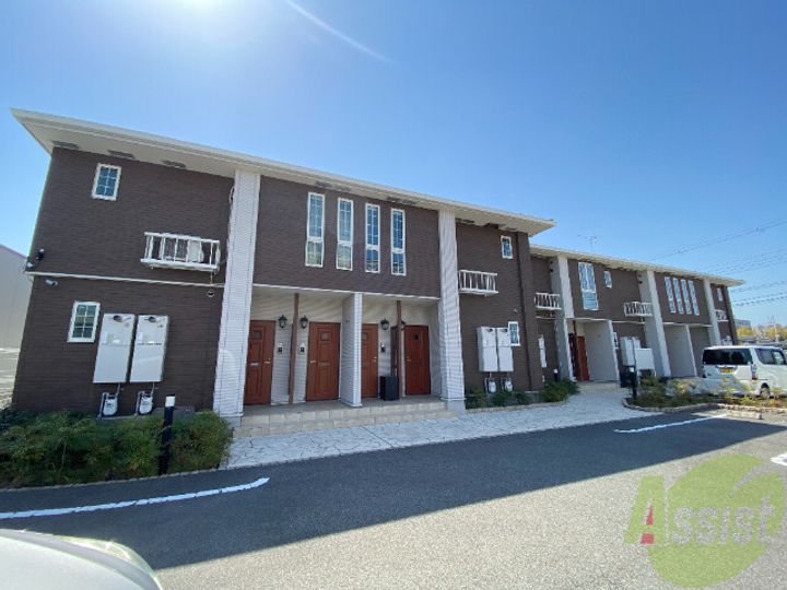 クラウンヒルズ有瀬の外観