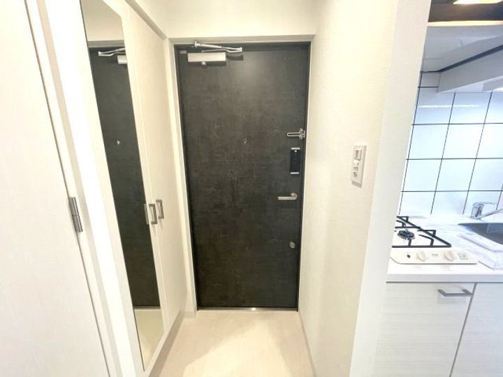 エスリードレジデンス梅田グランゲートの玄関