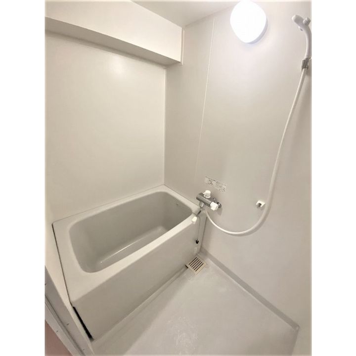 アヴァンティの風呂