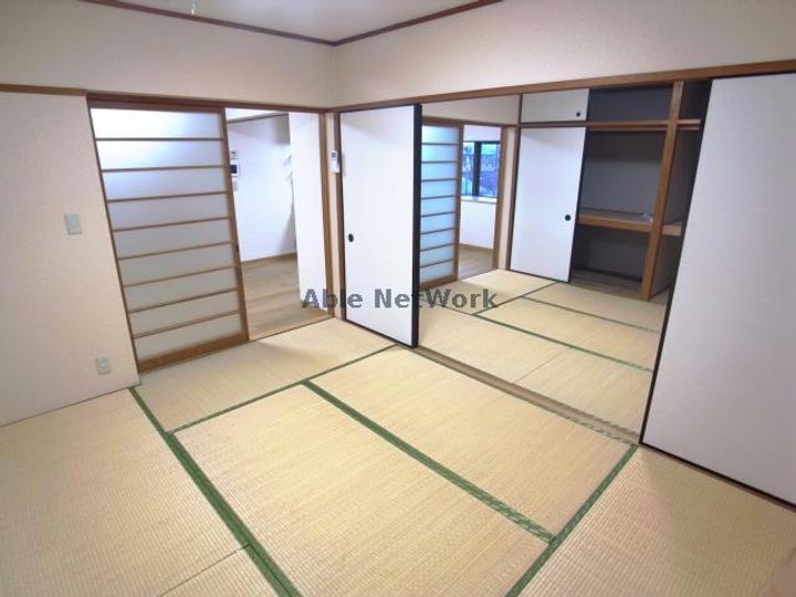 岐阜県岐阜市菅生1(マンション)の賃貸物件の内装