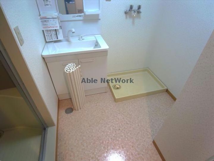 岐阜県岐阜市菅生1(マンション)の賃貸物件の内装