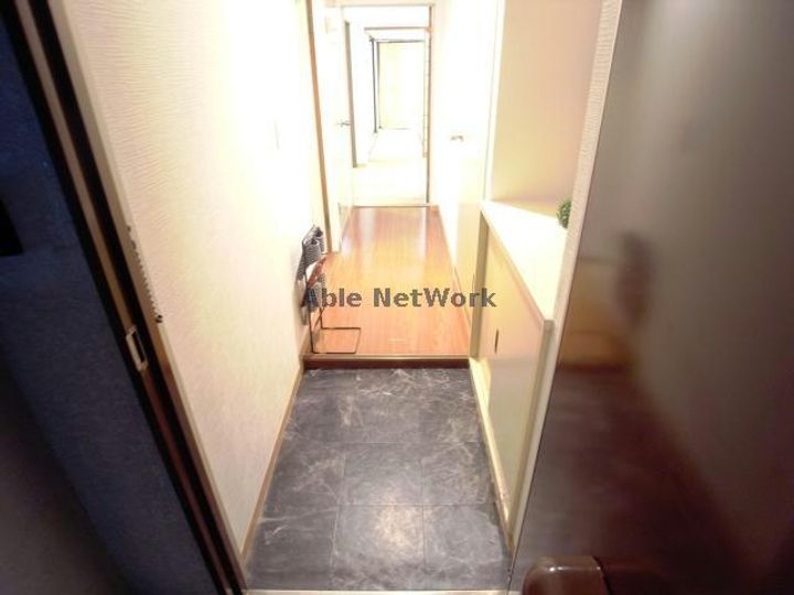 岐阜県岐阜市菅生1(マンション)の賃貸物件の玄関