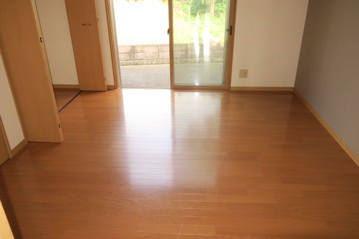 シェトワ神山の居間