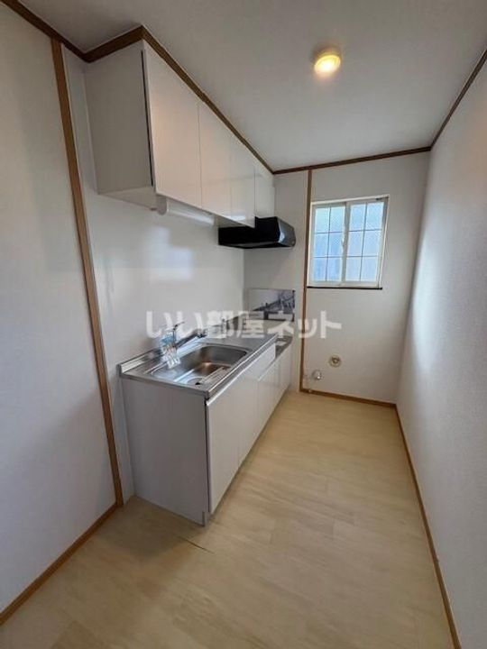 兵庫県加東市上滝野(アパート)の賃貸物件のキッチン