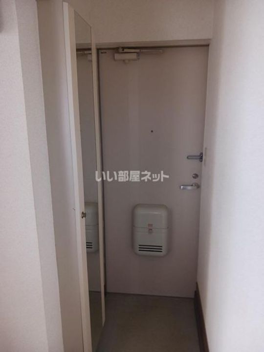 新潟県新発田市舟入町2(アパート)の賃貸物件の玄関