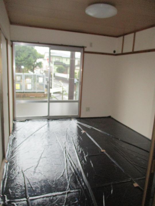 コーポラス北今沢Aの居間