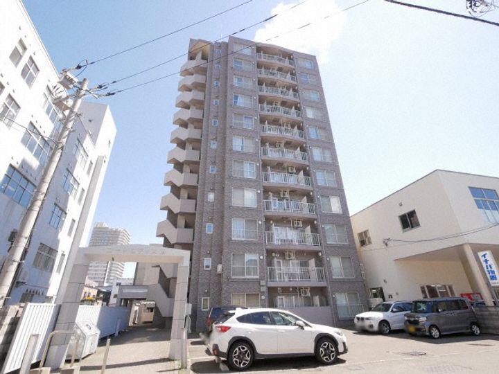 北海道札幌市中央区大通東8(マンション)の賃貸物件の外観
