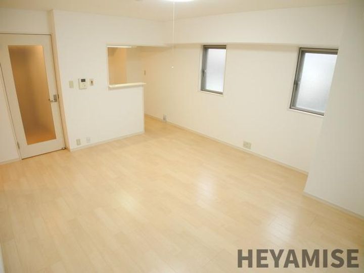 イ・メゾン麹屋の居間